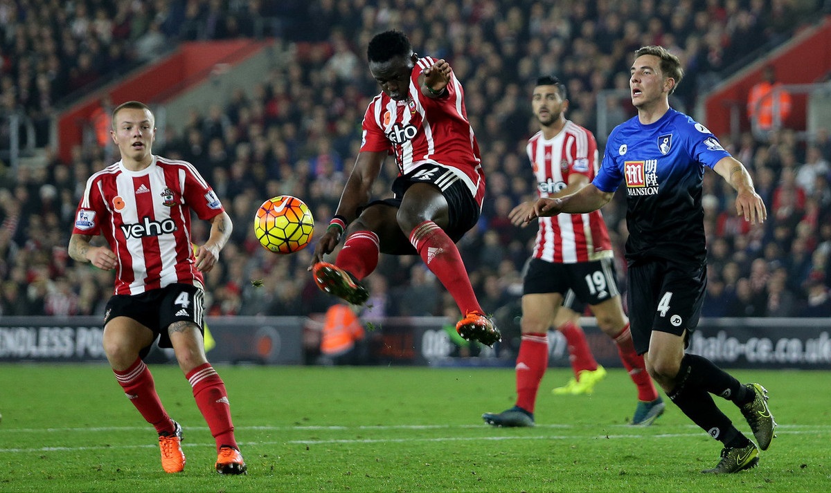 更对应了他 更对应了他