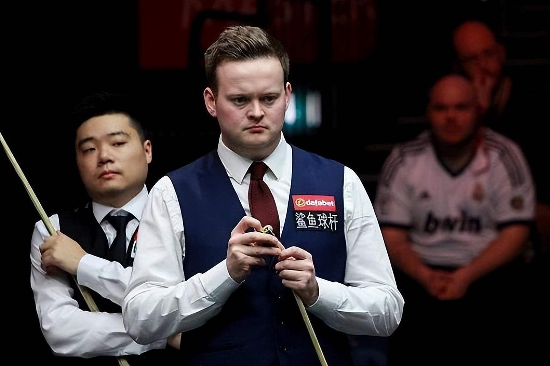 她的表现绝 她的表现绝